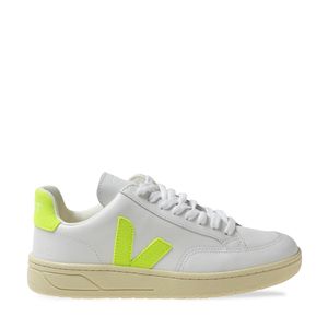 Tênis Vert V-12 Couro Extra White Jaune Fluo XD022649A