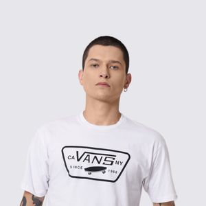 Camiseta Vans Full Patch White Black VN0A4A57YB2