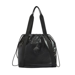 Bolsa Kipling Elmar Preto I37093RC