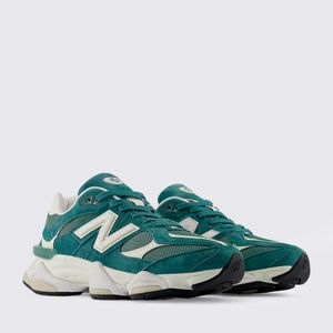 Tênis New Balance 9060 U9060EEK