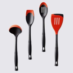 Colher Vazada Revolution Duo-Material Le Creuset Laranja