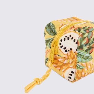 Necessaire Farm Caçula Biriba Amarela